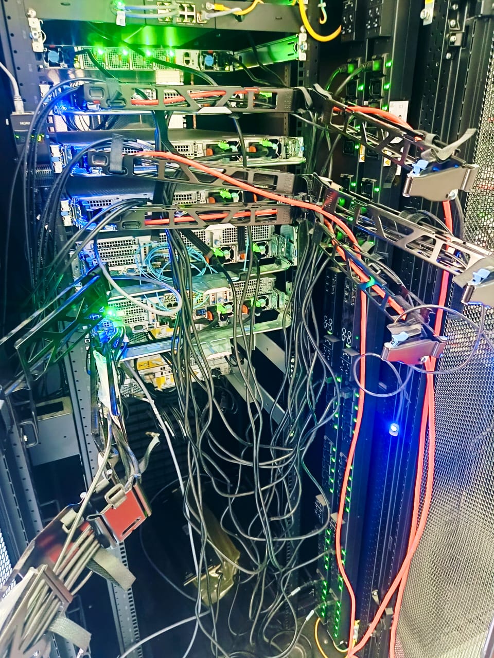 Data Center Photo 33